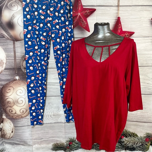 Roaman’s 1X (22/24) top with Plus size Christmas leggings - Picture 2 of 11